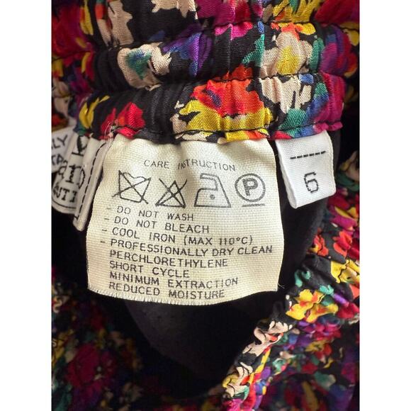 Valentino Skirt Women’s size 6 Vintage Floral Elastic Waist Made in Italy - Picture 7 of 8